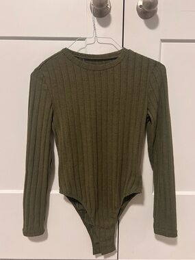 Women’s Ribbed Long-Sleeve One-Piece in Olive Green